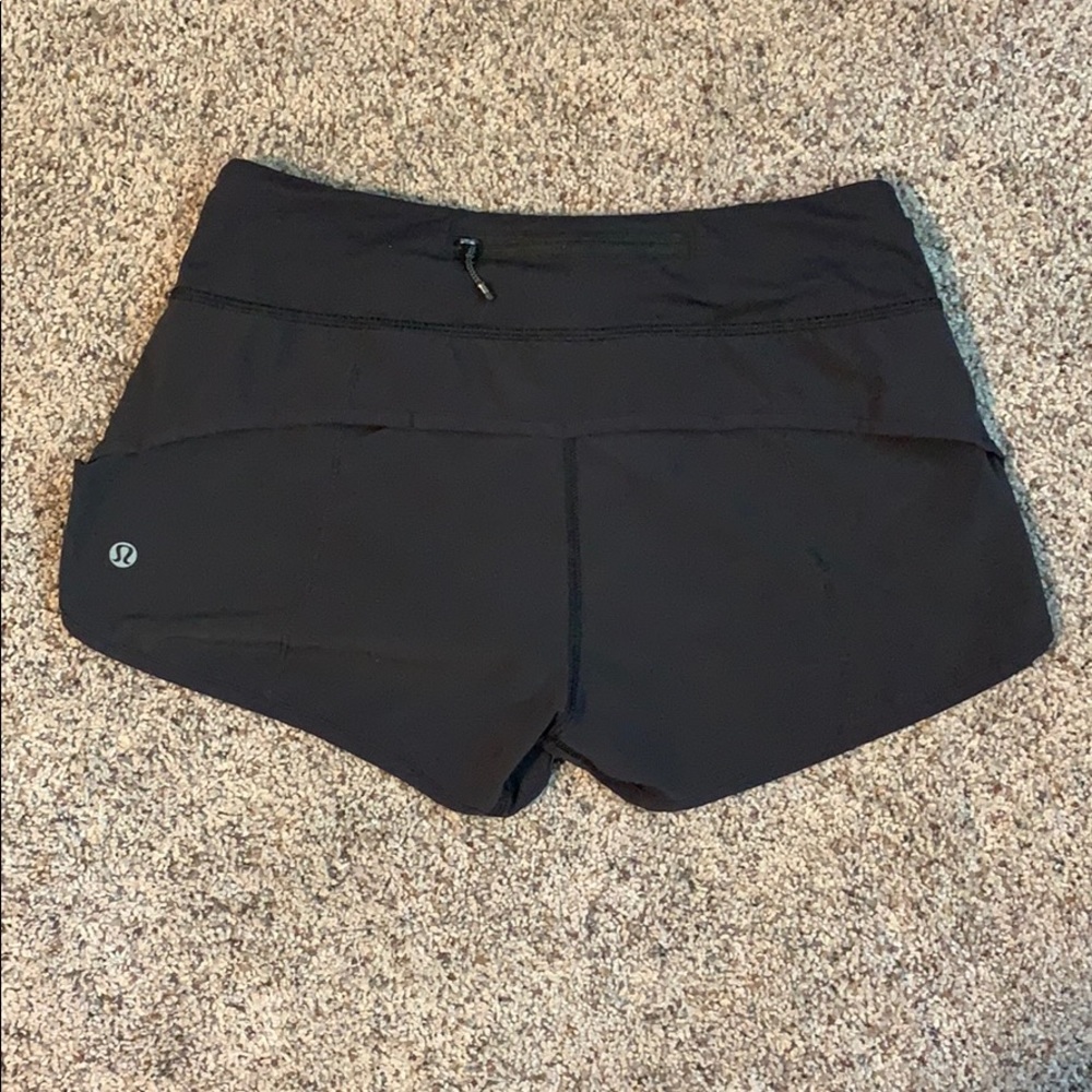 Lululemon Speed Up 2.5” Shorts